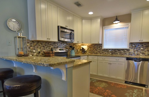 Port St. Joe House | SEPT. is 15% off! GULF FRONT 3 BR/3.5 bth townhome, steps to the beach! Dogs OK