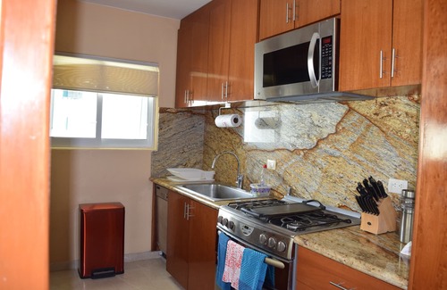 Punta Cancun Condo | SEPT NOV SALE Amazing Beach Front Apartment, 3 BDRMS, 3 Baths, Sleeps 8,