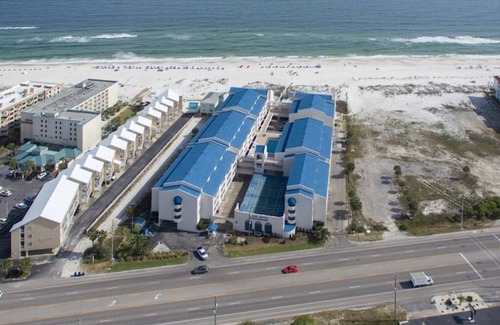 Orange Beach Condo | September 15% for 7 days+ on the beach Orange Beach - Condo 1 Bed 2 Bath n