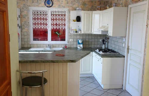Aydat Villa | September/October in AYDAT comfortable house for 4 people, Auvergne volcanoes