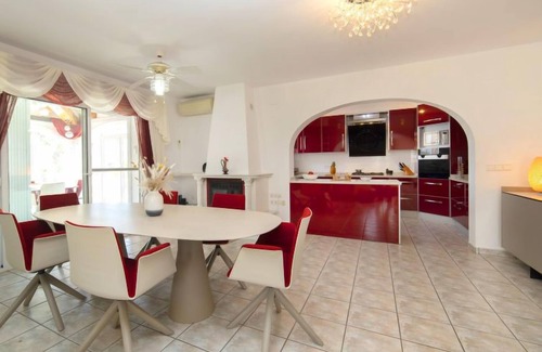 Empedrola House | Septimo Cielo by Interhome
