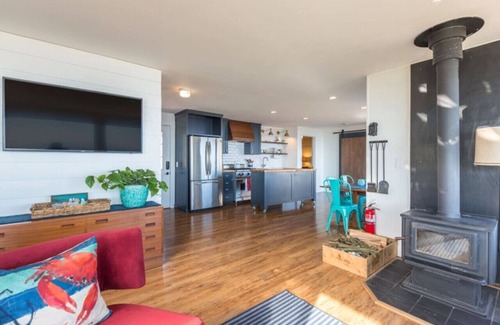 Sequim House | Sequim Beach Haven - Incredible Views & Walk-Out Beach Access