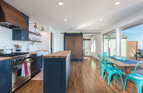 Sequim House | Sequim Beach Haven - Incredible Views & Walk-Out Beach Access