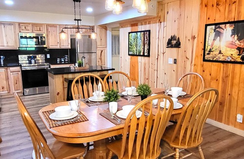 Camp Nelson Cabin | Sequoia Trails, Ancient Trees, Mountain Adventure, and Air Conditioning