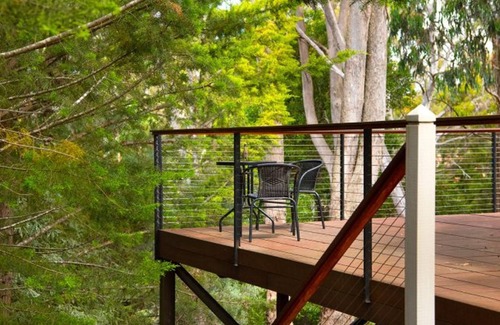 Daylesford Cottage | Serena- a stone's throw from Lake Daylesford