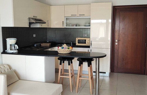 Chott Mariem Apartment | Serene 2-bedroom apartment with AC in Folla Aqua Resort