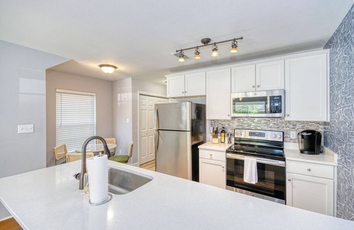 Killearn Estates House | Serene - 20 Min to FSU - 4BED 3BA