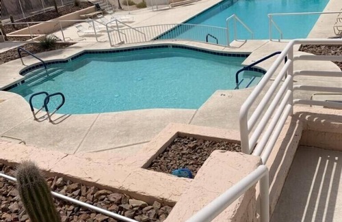Laughlin Condo | Serene 3 bedroom condo w/2 pools and hot tub near River and Casinos