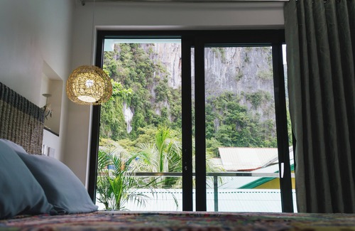 El Nido Villa | Serene 3BR VILLA ICARO in Downtown private pool and Cliff View