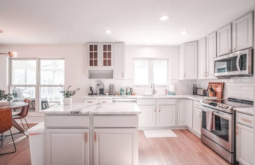 Loveland House | Serene 4B Home w/Outdoor Firepit & Close to Trails