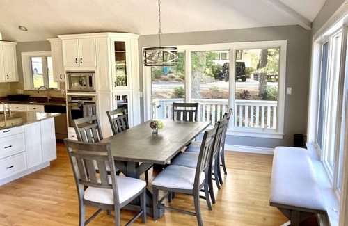 Summersea House | Serene and Spacious Tree House