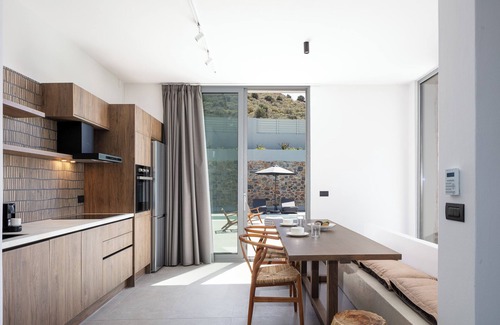 Kamilari Villa | Serene atmosphere, 50 sq.m pool, ultimate privacy!
