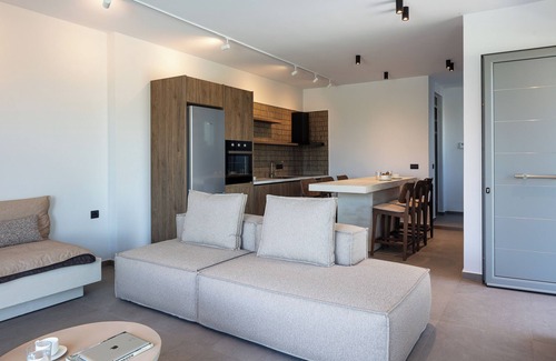 Kamilari Villa | Serene atmosphere, 50 sq.m pool, ultimate privacy!