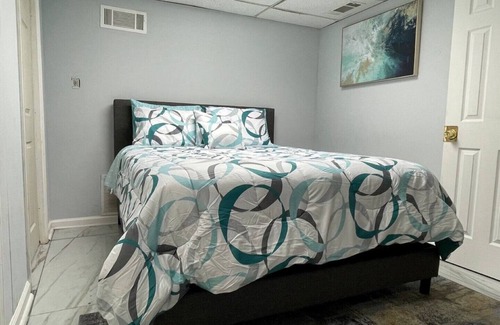 Church Street House | Serene Azul Retreat 5mins from Atlanta Airport Pool area ready!!