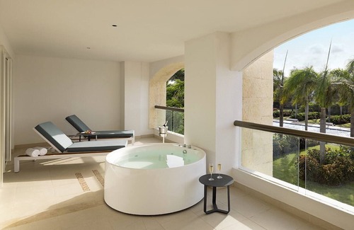 Punta Cana Hotel | Serene Beach Access with Lively Casino - Punta Cana All-Inclusive