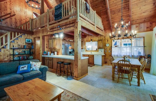 Tahoe Pines Cabin | Serene cabin with expansive deck, grill, fireplace - near skiing - walk to beach