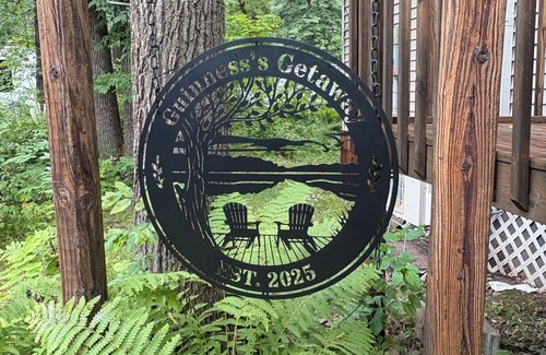 Pine City Cabin | Serene Dog-friendly Riverfront Cabin with Kayaks in Pine City - Perfect Getaway
