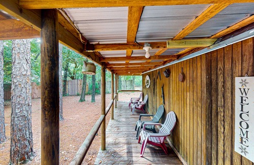 Wilmer Cabin | Serene Farm House with Expansive Land, Hot tub and Peaceful Pond Views