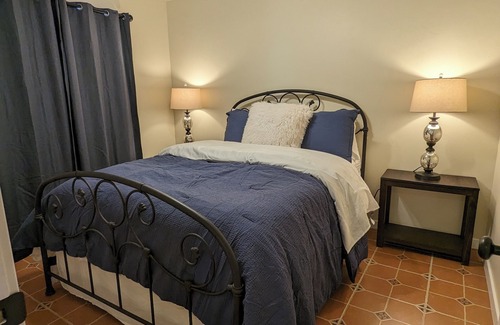 Cedar Ridge Other | Serene Farmhouse with Pond & Forest View in Beautiful Grass Valley