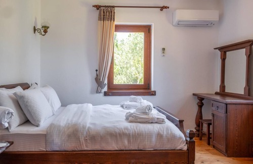 Bozcaada Villa | Serene House in Bozcaada