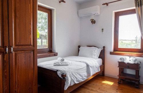 Bozcaada Villa | Serene House with Backyard in Bozcaada