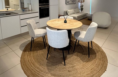 Houghton Estate Apartment | Serene Immaculate Escape