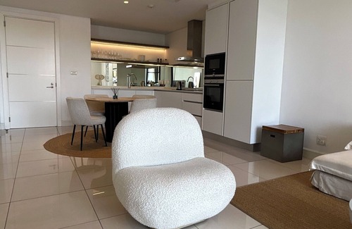 Houghton Estate Apartment | Serene Immaculate Escape