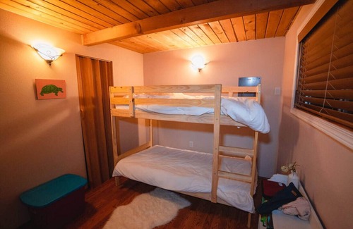 Grapeview House | Serene Lake-Front Cabin; 1 bd + loft A-frame