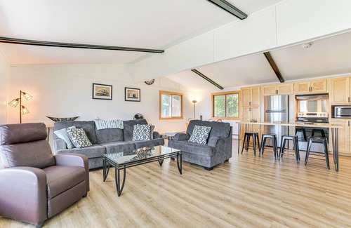 De Tour Village House | Serene Lake Huron Gem w/Fishing Dock!