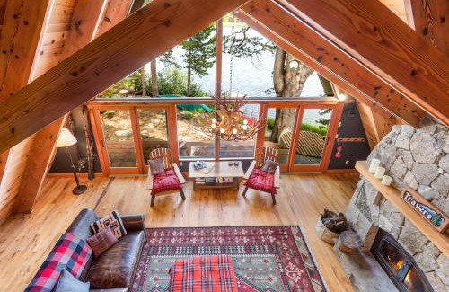 Serene Lakes House | Serene Lakes Splendor