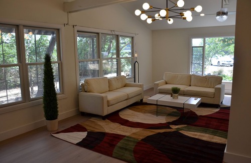 Round Rock House | Serene Oasis Next to Southwest Williamson County Regional Park in Leander