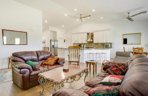 Pahrump House | Serene Pahrump Cottage with Mountain Views!