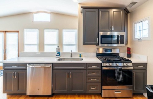 Point Loma Apartment | Serene Point Loma Retreat - Modern 2BR with Views of Point Loma