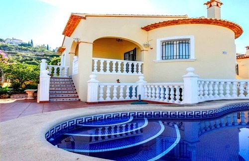 Rafol de Almunia Villa | Serene Retreat in El Ràfol