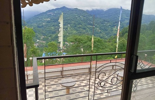 Gangtok House | Serene retreat nestled in the lap of nature at Marchak Ranipool Gangtok,