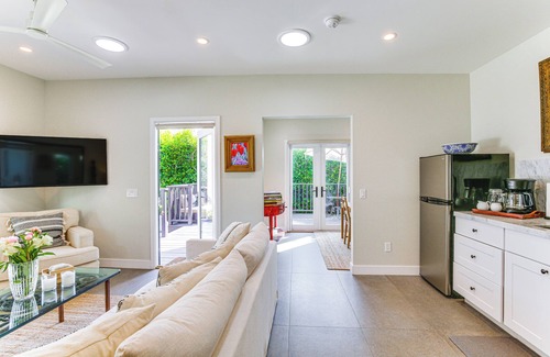 Point Loma House | Serene San Diego Retreat w/Deck - Walk to Bay!