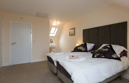 Felixstowe House | Serene Sands - sea facing 3 bedroom charming townhouse and garden