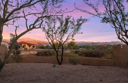 Rio Verde Foothills House | Serene Scottsdale Home:Heated Pool,HotTub,FirePit,Putting Green & Mountain Views
