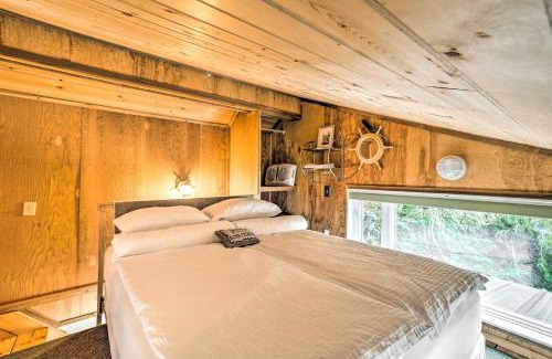 Seldovia House | Serene Seldovia Cabin