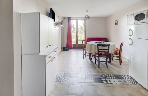 Thedirac Apartment | Serene Stay in Thédirac Hills