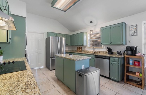 Wylie House | Serene Suburbia Getaway in Wylie
