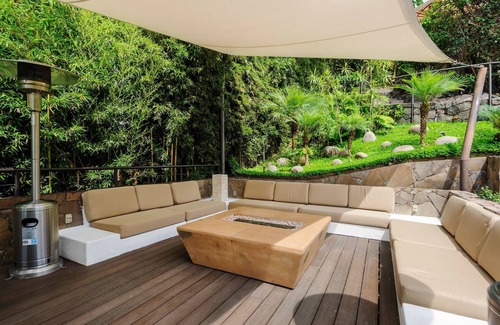 El Santuario House | Serene Summit, Lakeview Serenity at La Peña