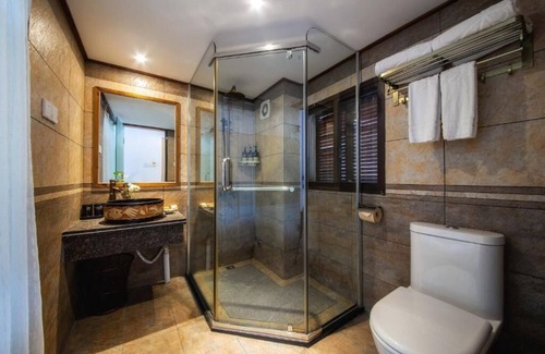 Xiufeng Hotel | Serene Vale Inn Guilin