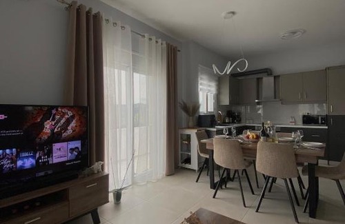 Polemarchi Apartment | Serene Vista Family Villa