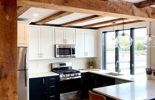 Portsmouth Apartment | Serene Waterfront Studio in Downtown Portsmouth