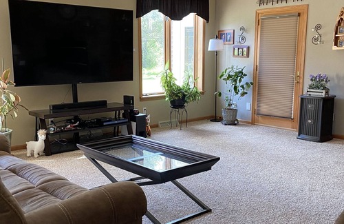 Stevens Point House | Serene, wooded, upscale home 2 miles from SentryWorld