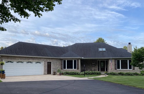 Stevens Point House | Serene, wooded, upscale home 2 miles from SentryWorld