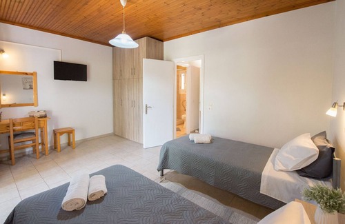 Kavvadades Apartment | Serenity Apartments Studio 2 Arillas Corfu