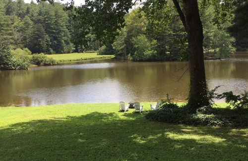 Flat Rock Apartment | SERENITY at FLAT ROCK