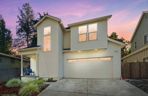 Forestville House | Serenity at the Russian River